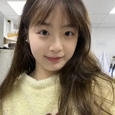 黄翔